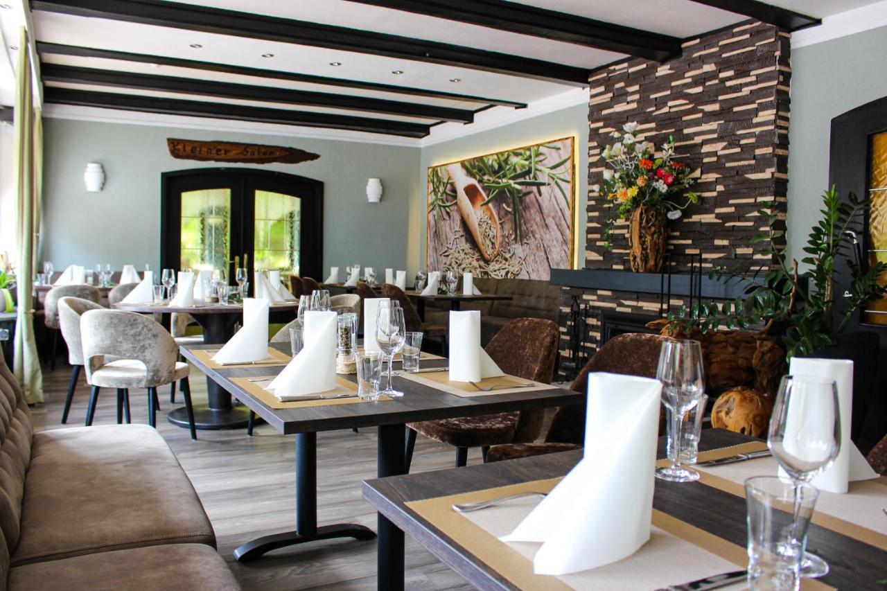 Forsthaus-Ferienhotel Am Dobrock وينغست المظهر الخارجي الصورة