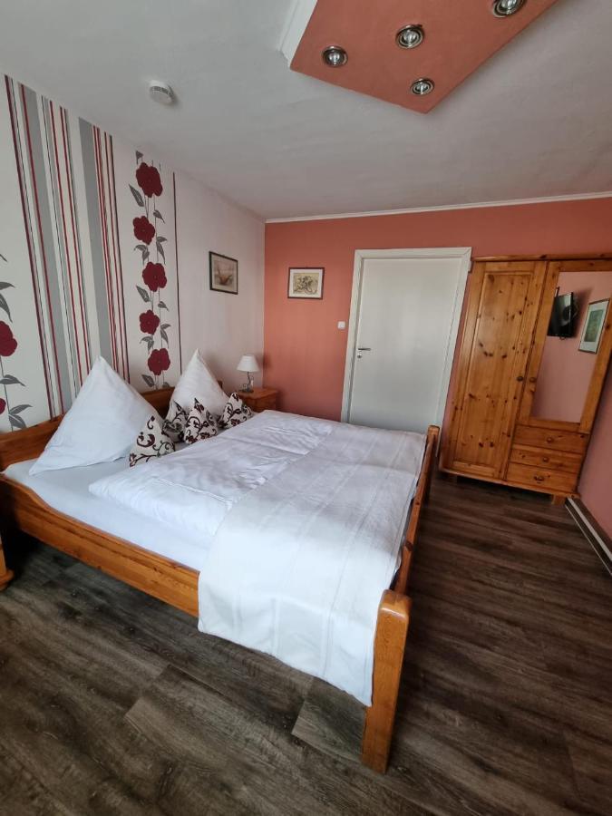Forsthaus-Ferienhotel Am Dobrock وينغست المظهر الخارجي الصورة